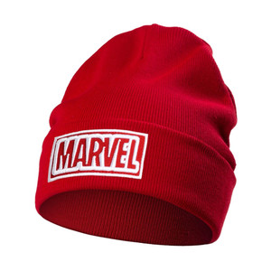 фото Шапка с вышивкой Marvel, красная